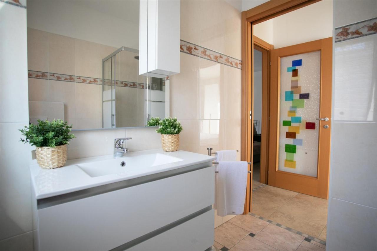 Iseolakerental - Appartamento Iris Solto Collina Exteriör bild